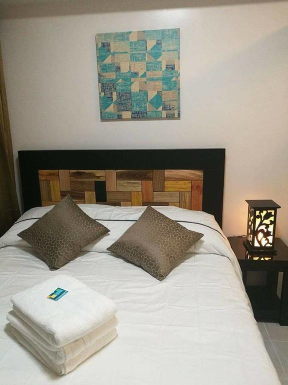 Aaa Condominium Tagaytay City Kültér fotó