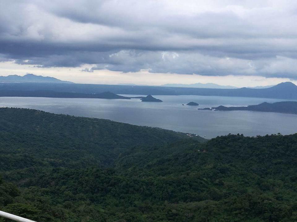 Aaa Condominium Tagaytay City Kültér fotó